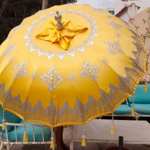 160910_parasol-yellow-silver