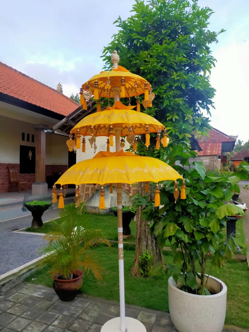 Parasole three tier yellow
